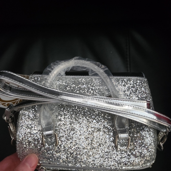 Disney Cinderella kids purse - Picture 2 of 5